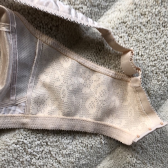 NWOT Playtex 18 Hour Ultimate Comfort Strap support plus bra - Picture 13 of 14